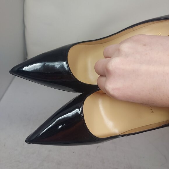 Christian Louboutin So Kate Black Patent Leather Pump - Picture 9 of 10